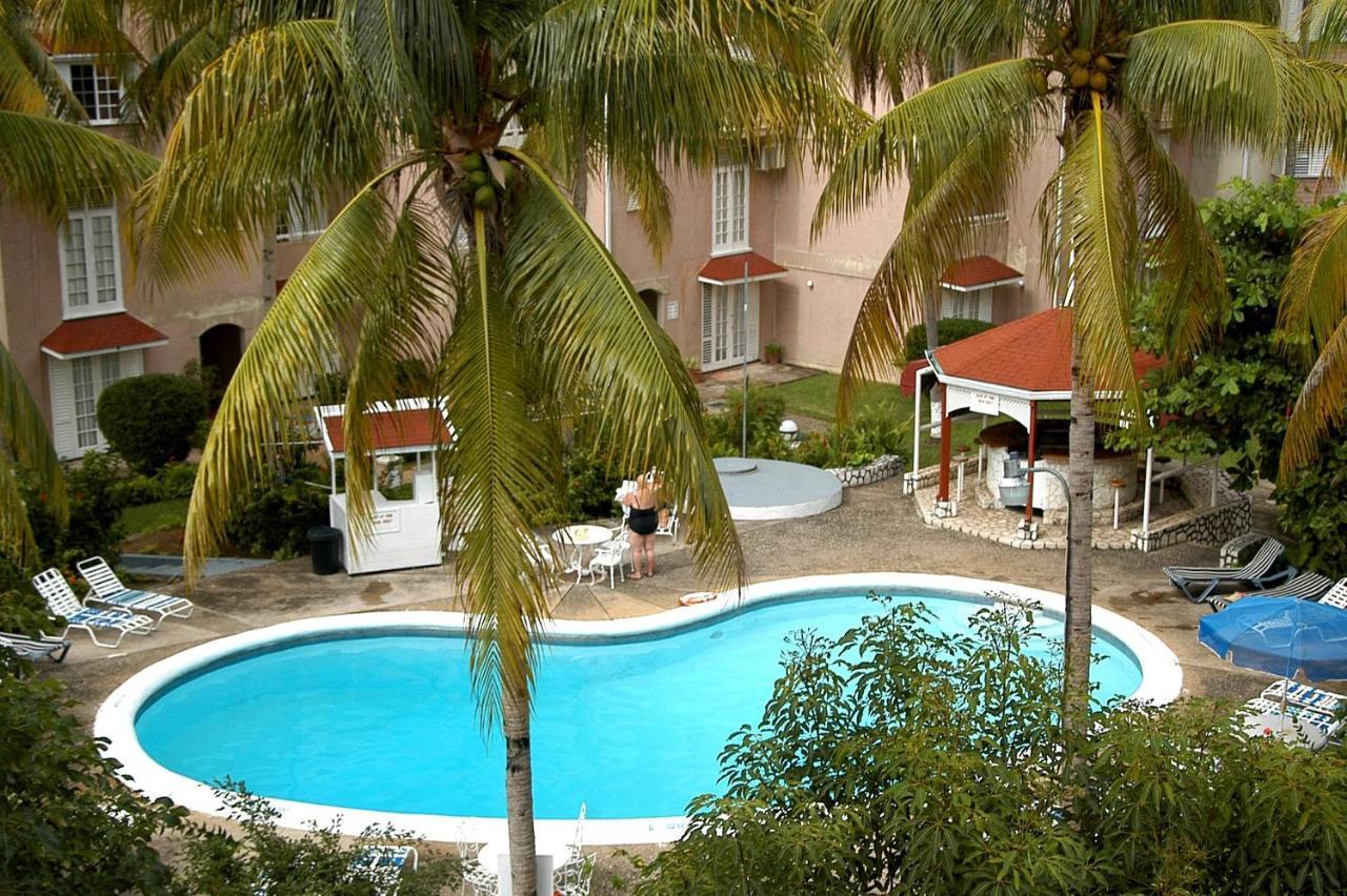 Lovely Modern 1Bedroom Overlooking Carribean Sea. Ocho Rios Exterior photo